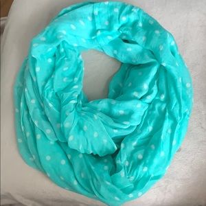 BNWOT New York & Company Infinity Scarf